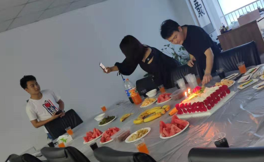 7月员工生日派(图2)